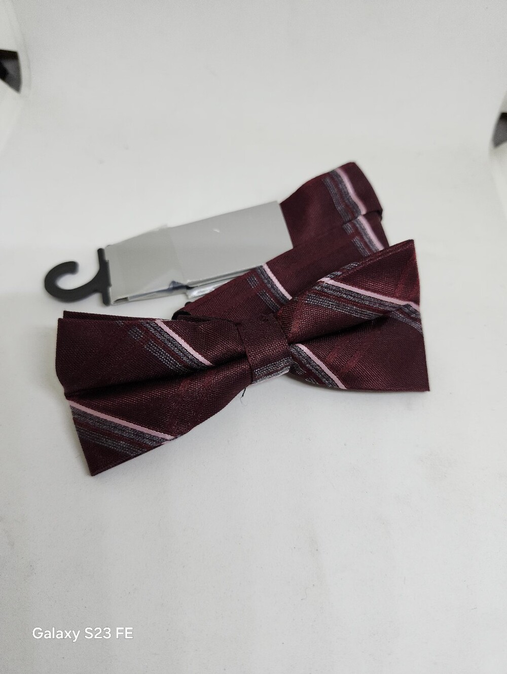 New Men's Burgundy Striped Bow Tie - Classic Formal Accessory